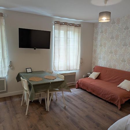 Studios Du Marche Au Bois Периго Экстерьер фото